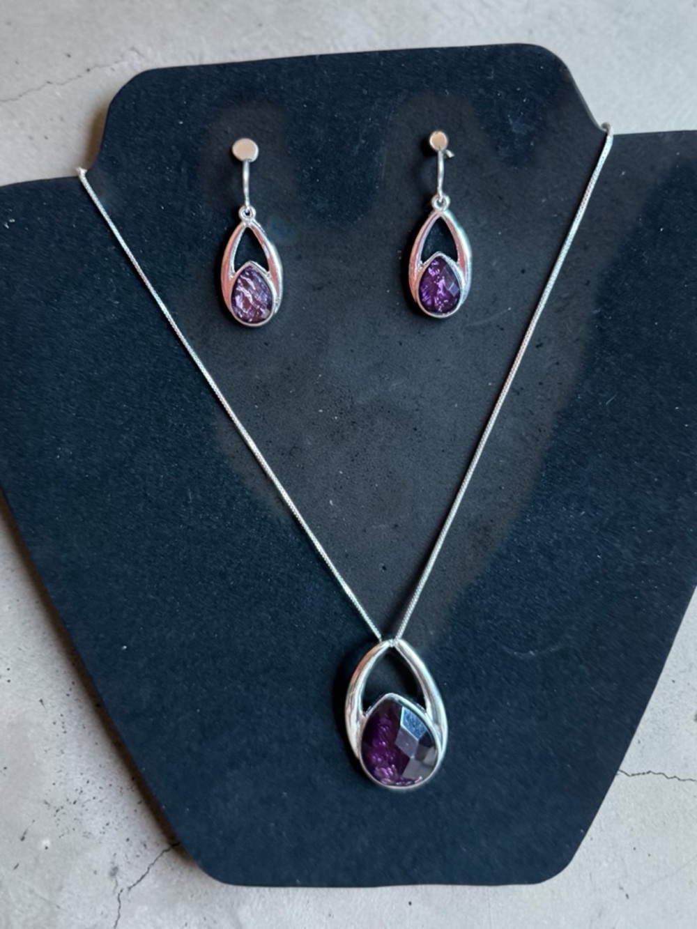 #358–Sterling Silver Chain with Purple Teardrop Necklace & Earring Set